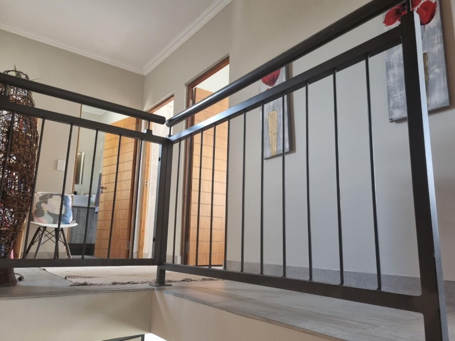 3 Bedroom Property for Sale in Ifafi North West